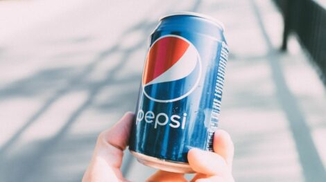 PepsiCo отчиталась о снижении содержания сахара в своих напитках
